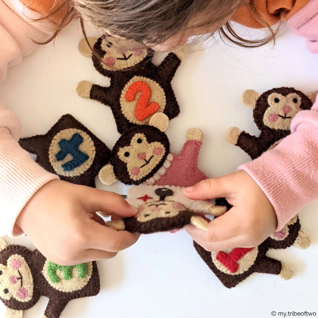 Tara Treasures Finger Puppet Set - Five Little Monkeys