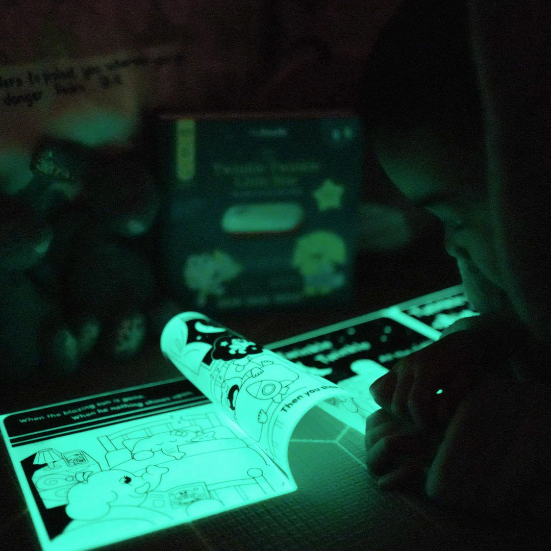 Twinkle Twinkle Little Star Tales - Reusable Colouring Book