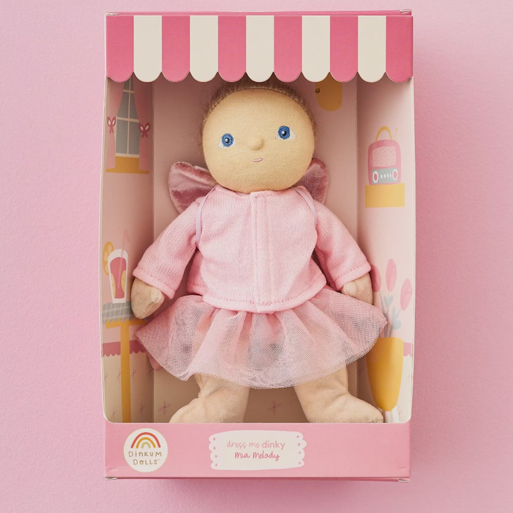 Dress Me Dinky - Mia Melody