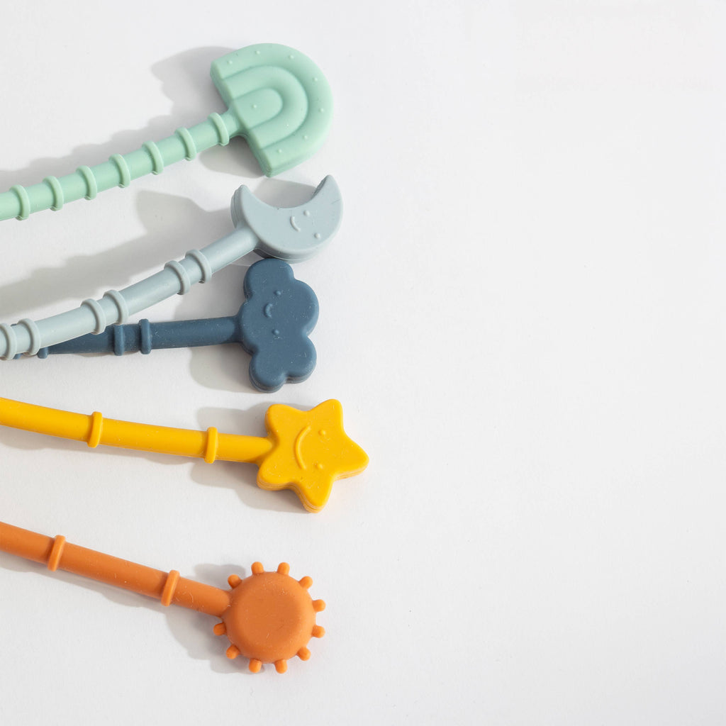 Pull String Interactive Toy - Dusty