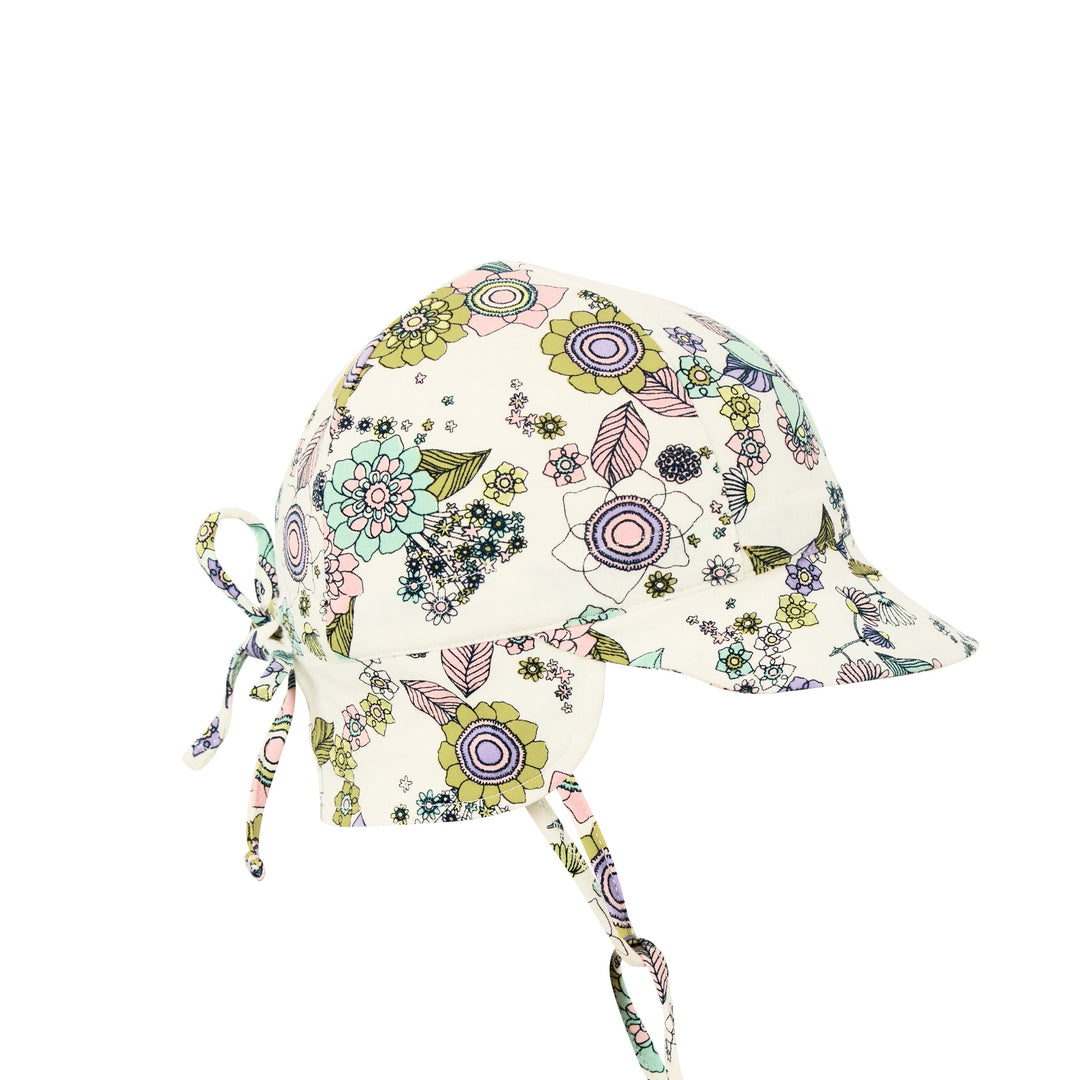 Milky Daisy Chain Baby Hat - Off White