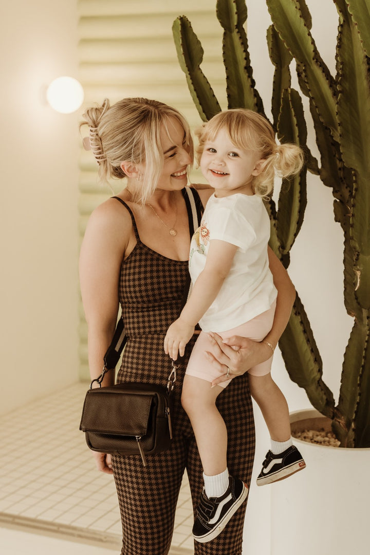 OiOi Playground Cross Body - Jet