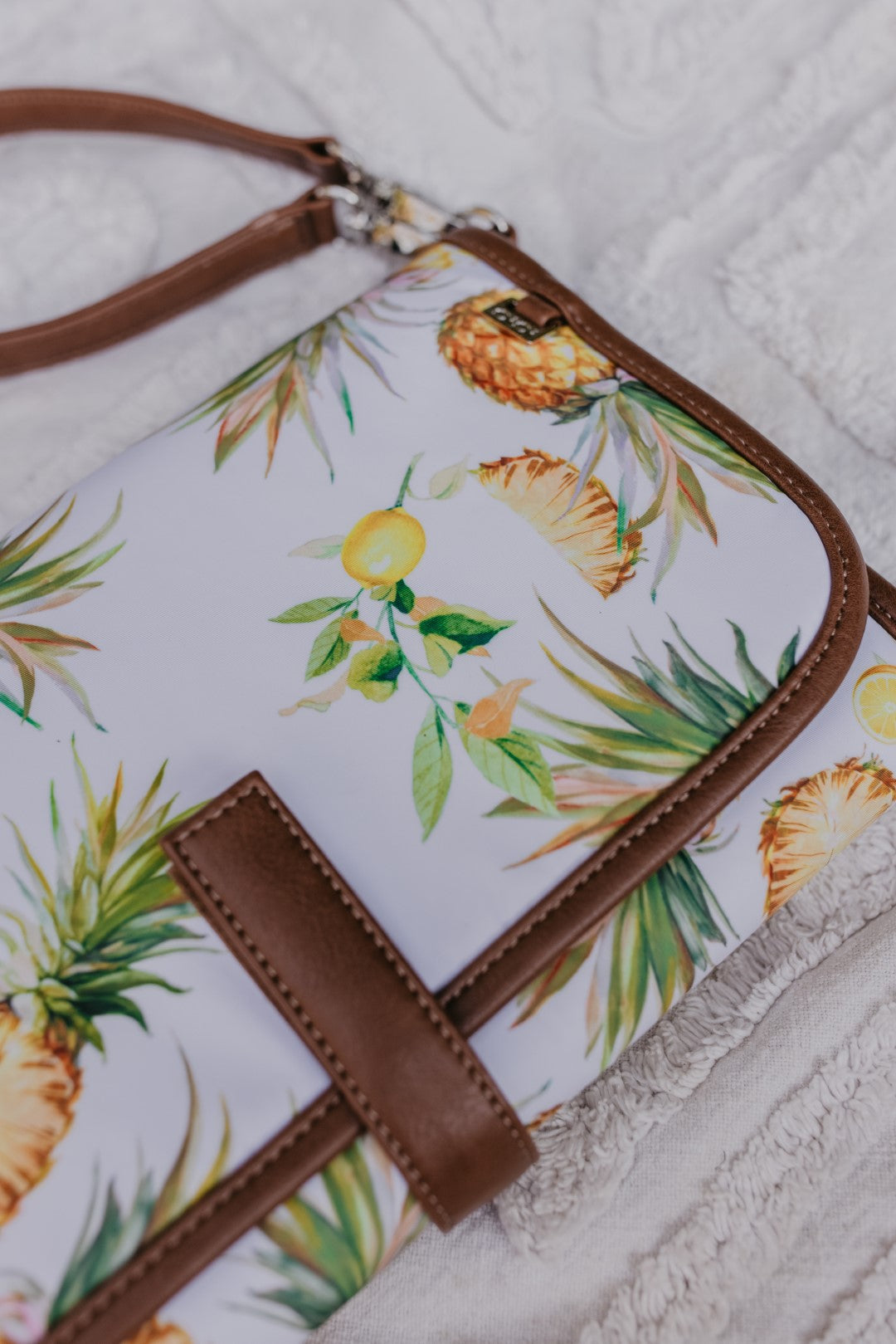 Change Clutch - Pineapple/Tan