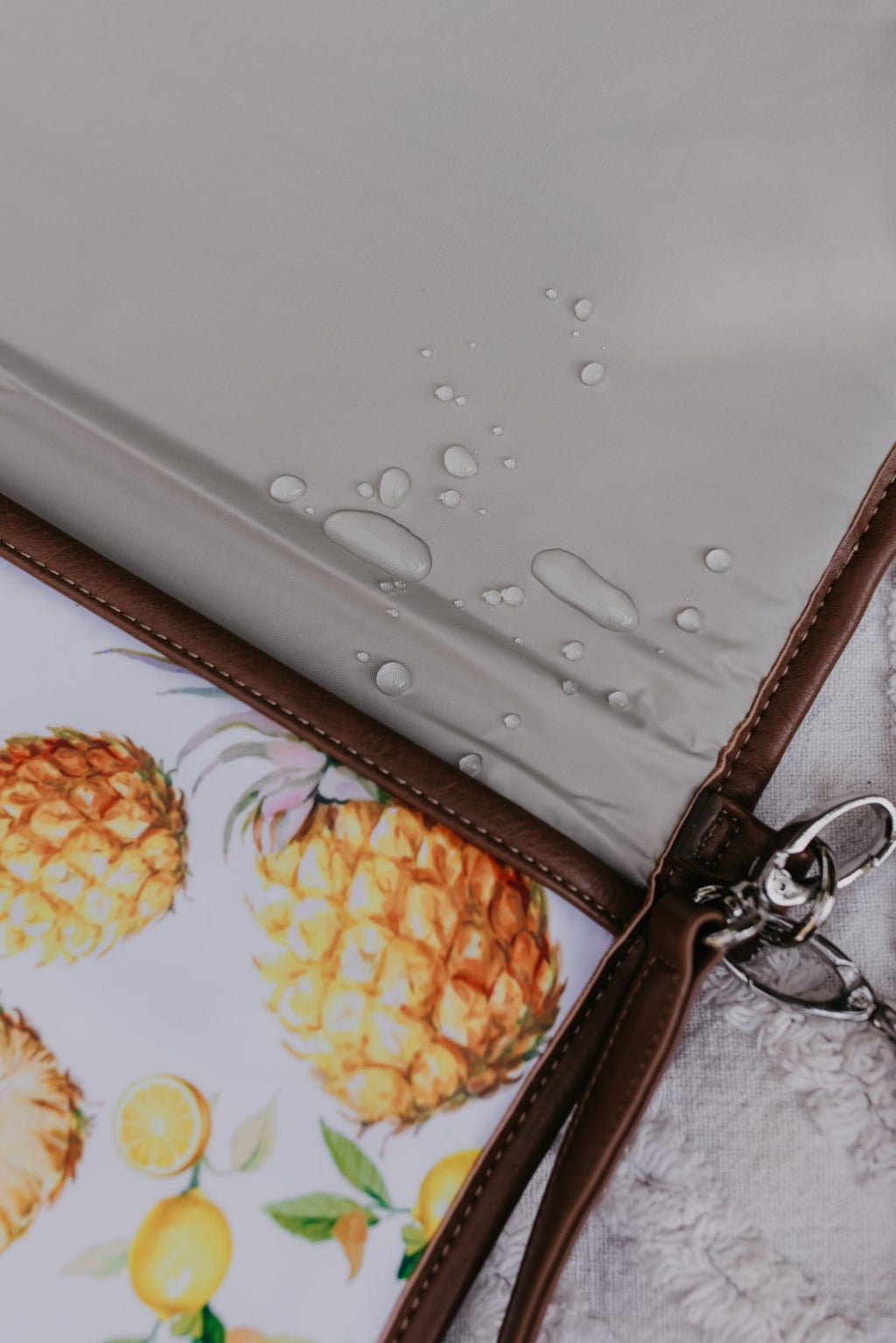 Change Clutch - Pineapple/Tan