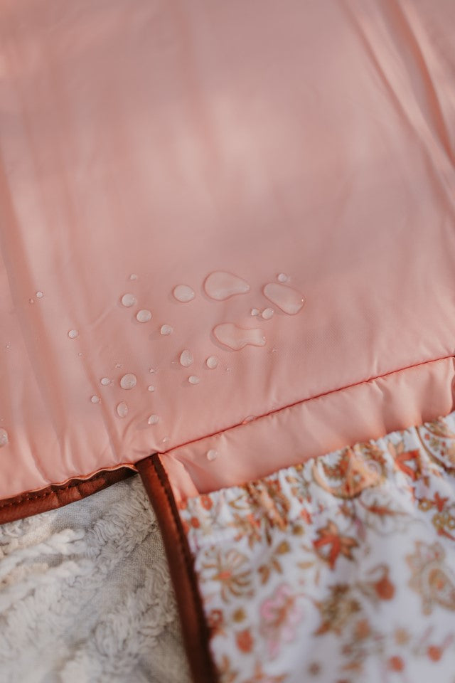 OiOi Change Clutch - Peach Paisley/Tan