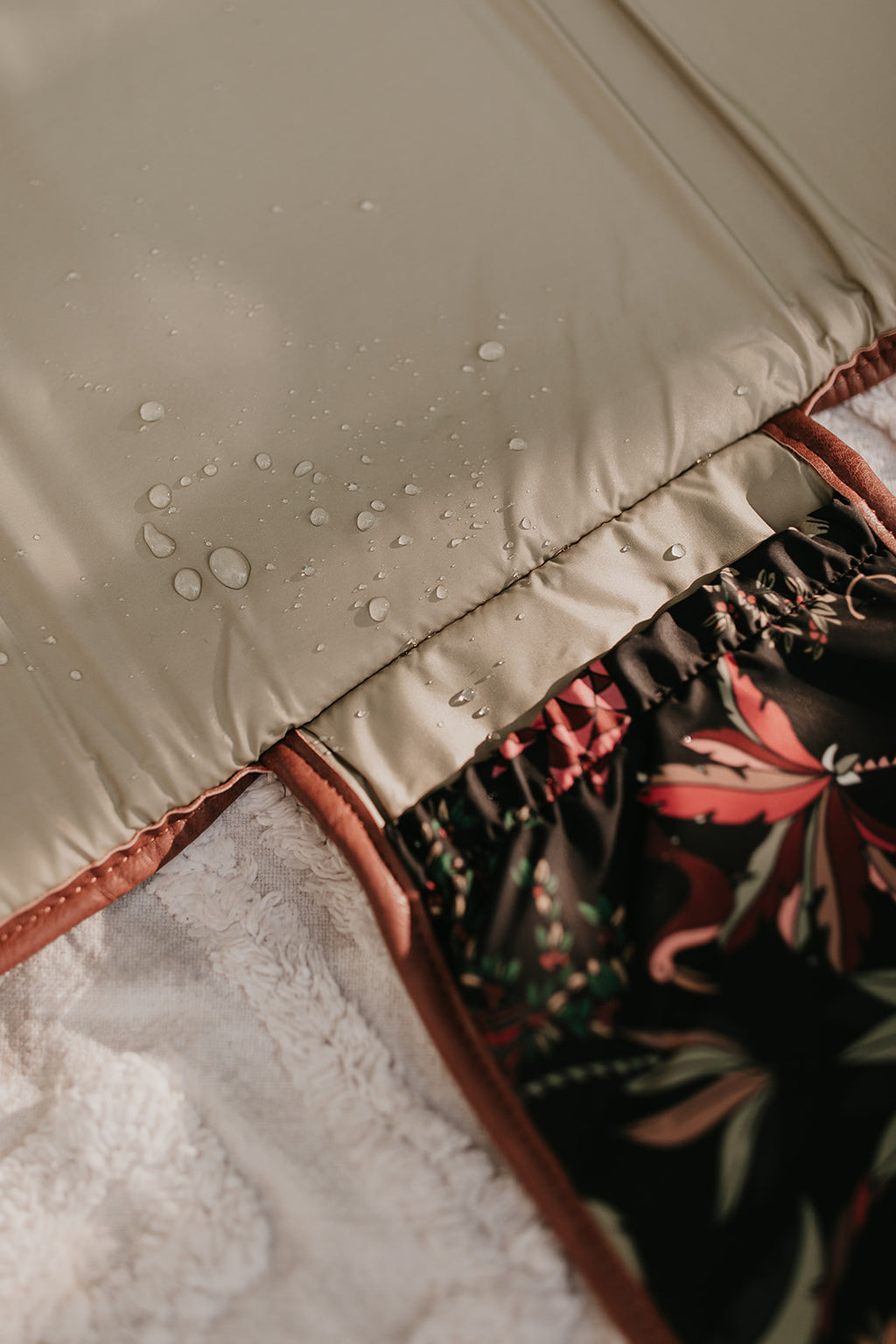 Change Clutch - Jungle Black/Tan