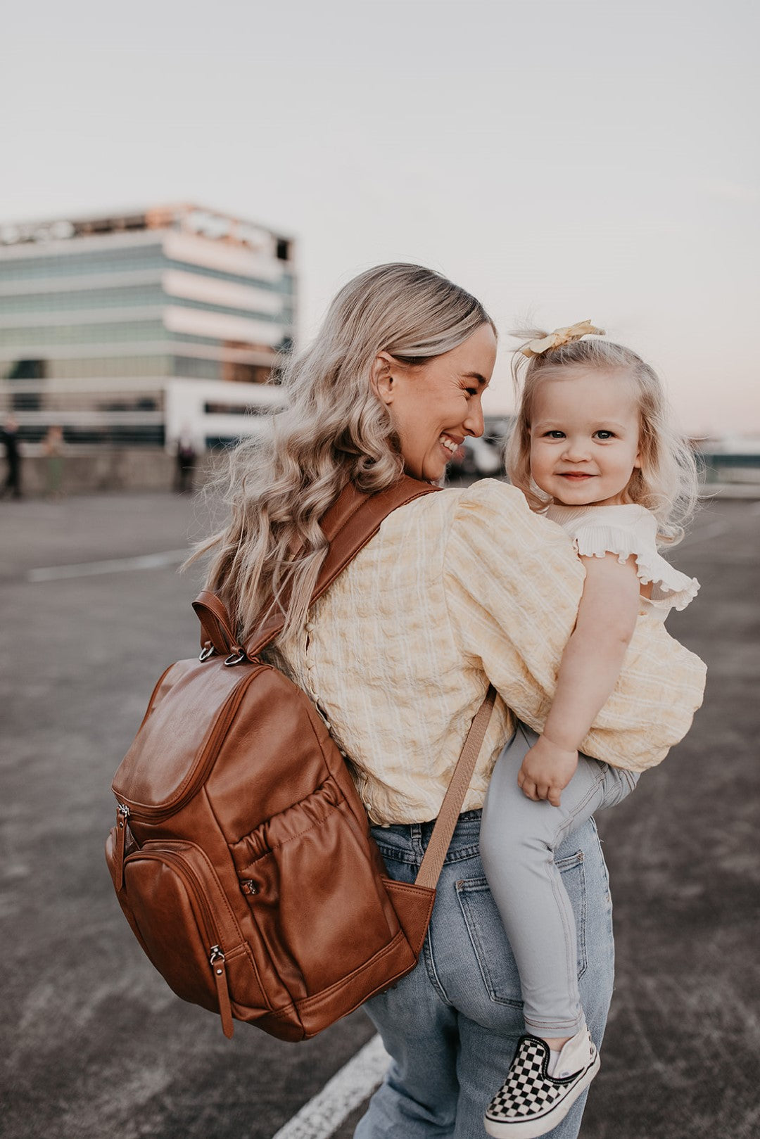 OiOi Nappy Backpack - Tan