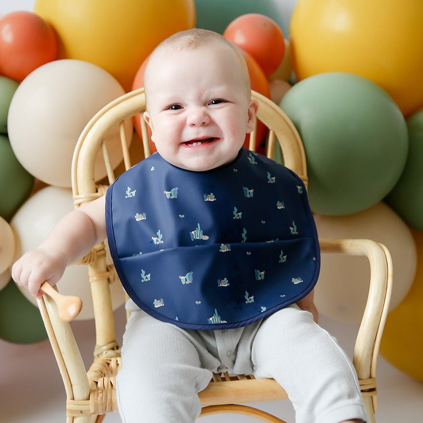 Snuggle Hunny Waterproof Bib - Arizona