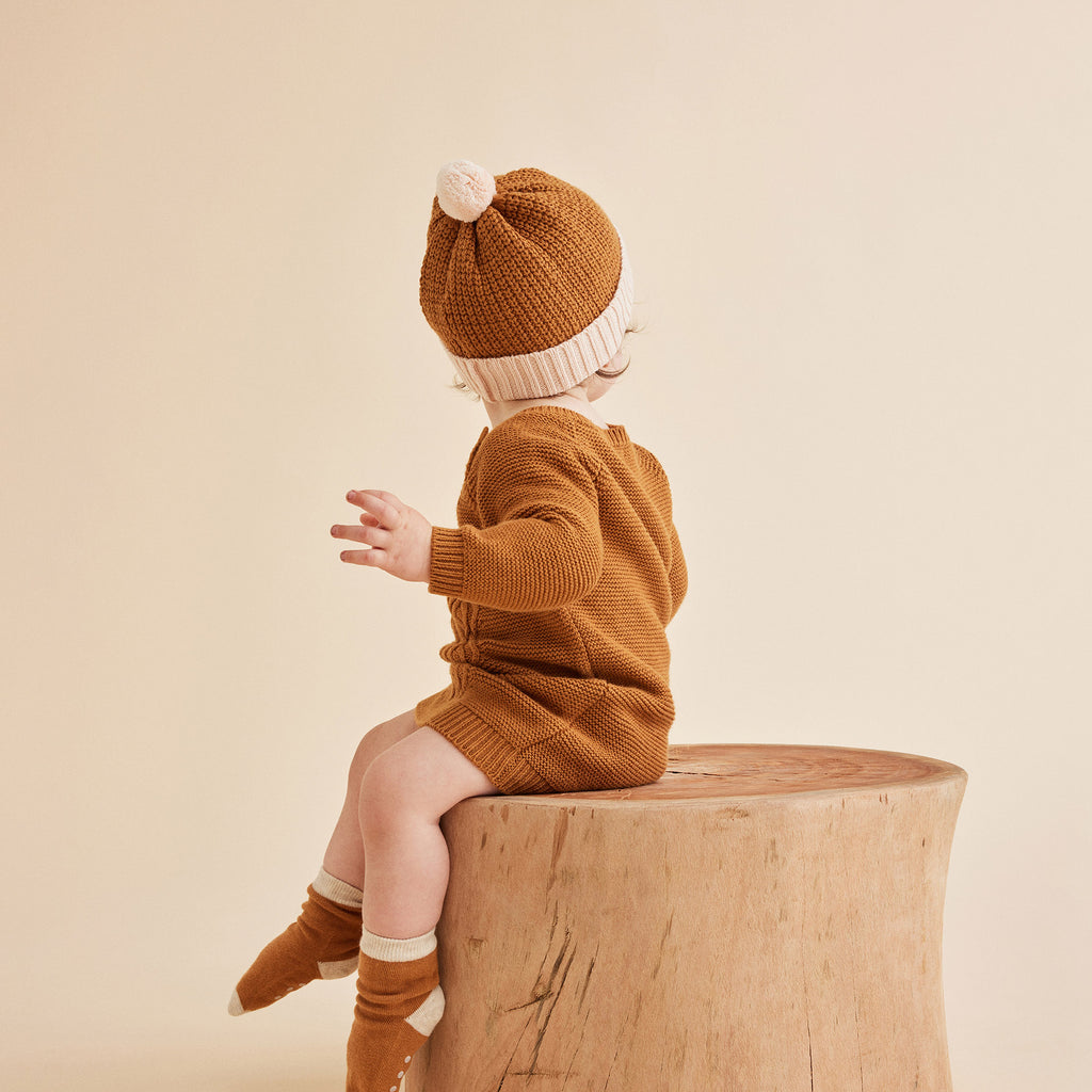 Knitted Spliced Hat - Spice