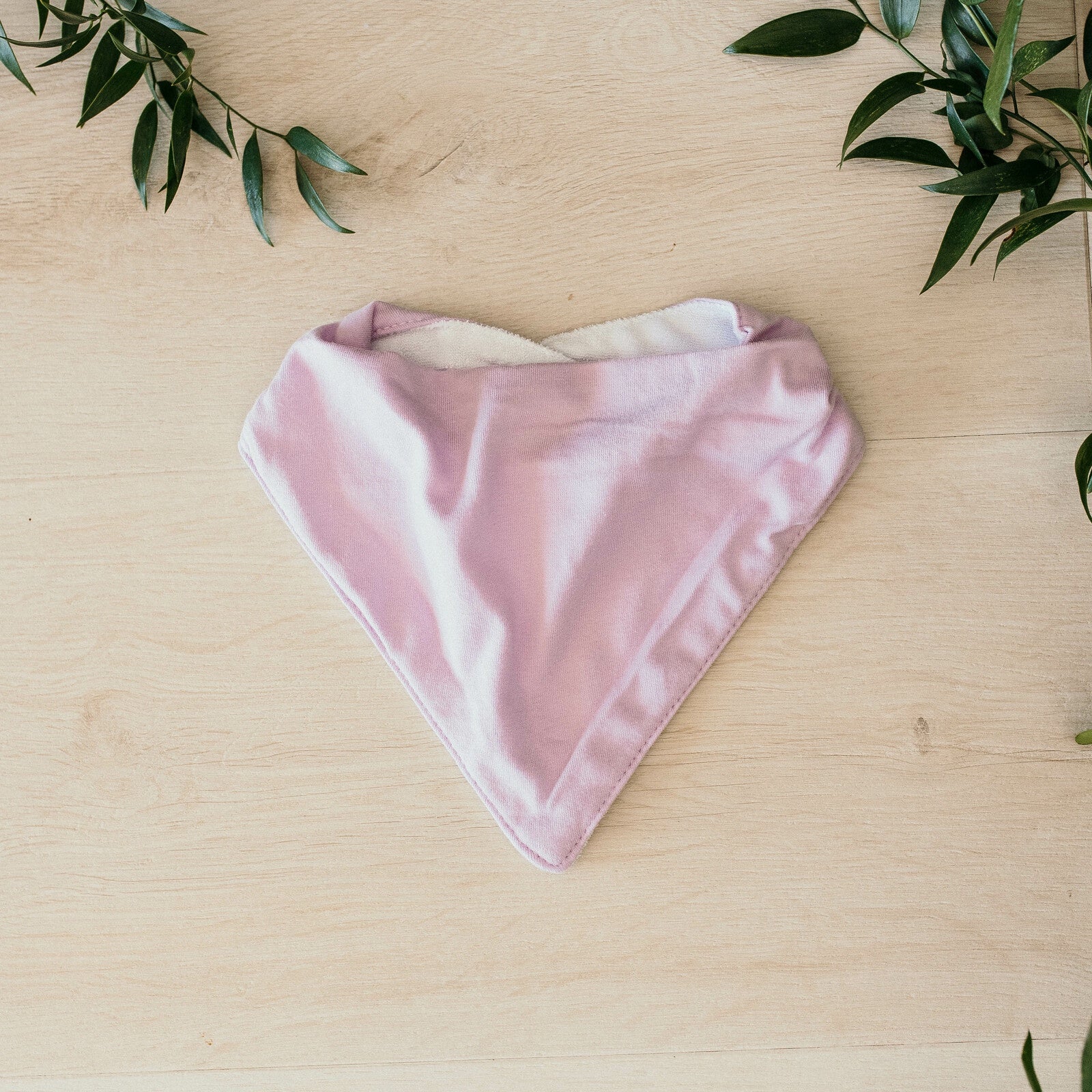 Snuggle Hunny Dribble Bib - Lilac