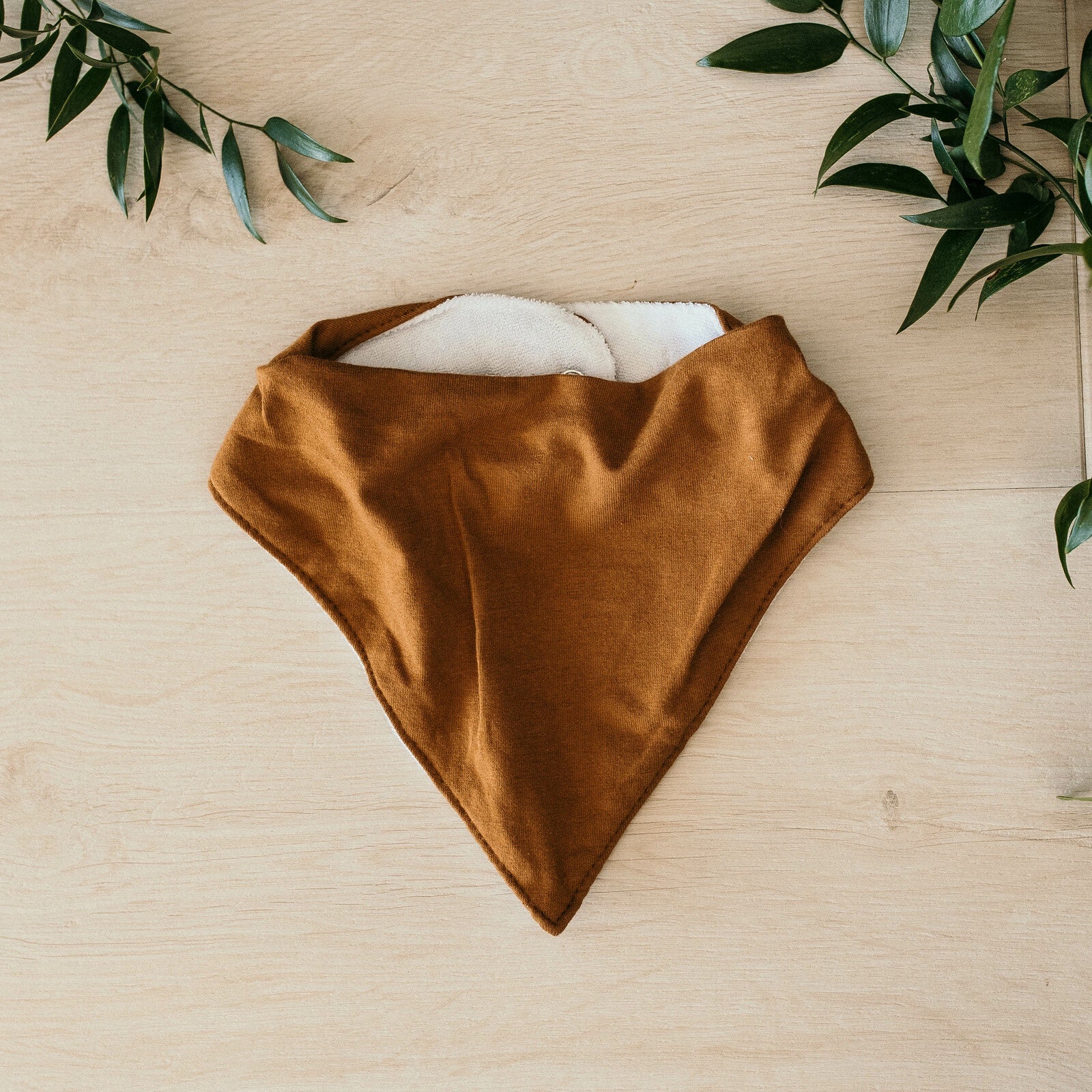 Snuggle Hunny Dribble Bib - Bronze