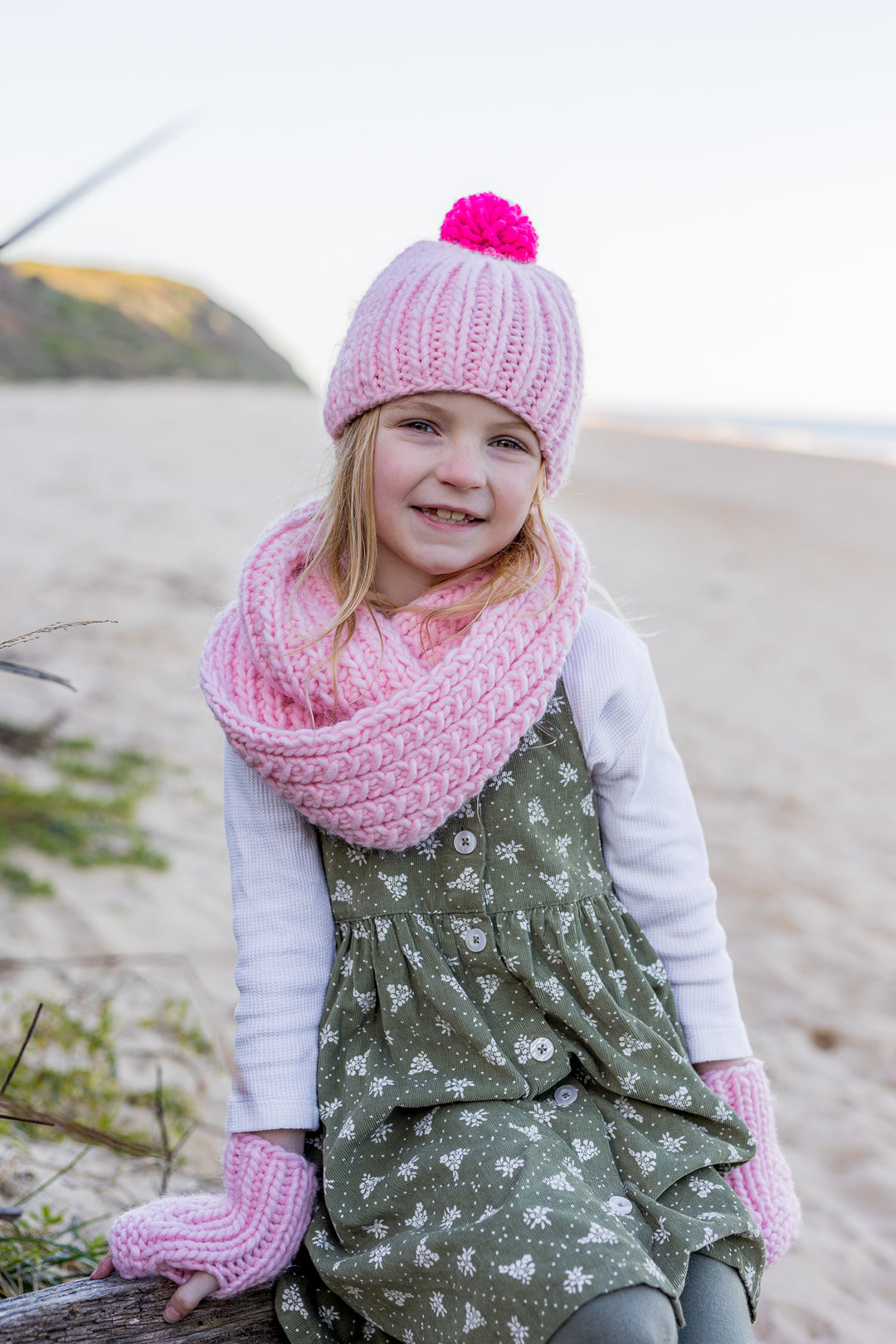 Acorn Journey Chunky Beanie - Pink