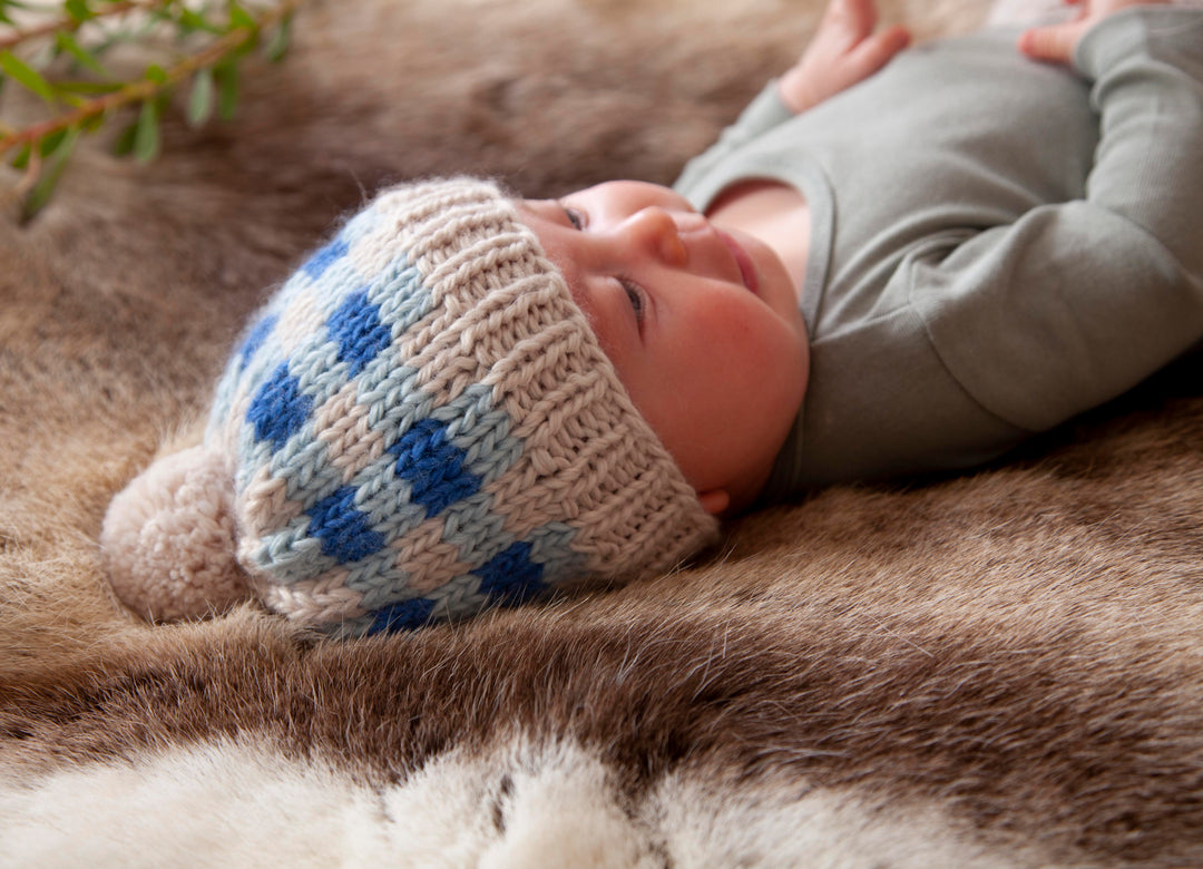 Acorn Checks Beanie - Blue