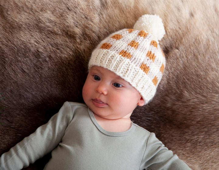 Acorn Checks Beanie - Caramel