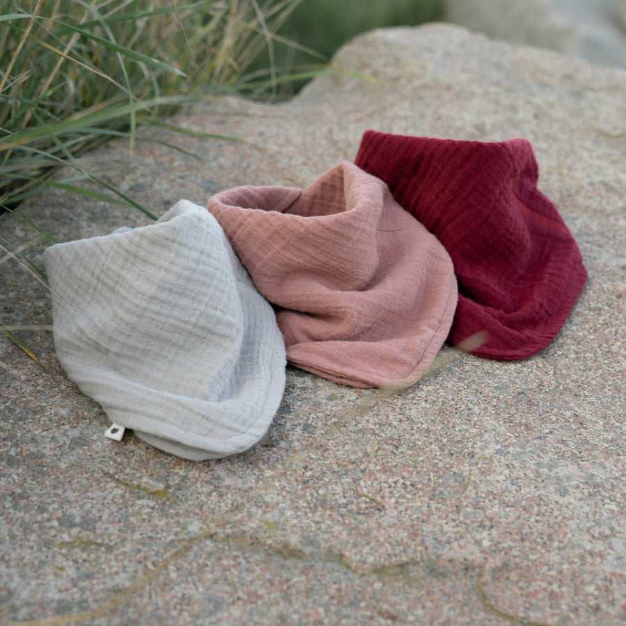 Bandana Bib - Blush