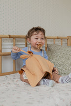 Kangaroo Cuddle Cloth - Desert Sand