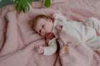 Kangaroo Cuddle Cloth - Blush