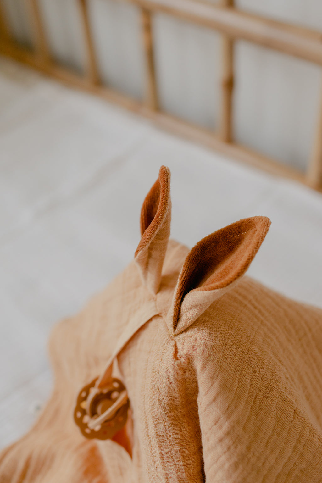 Kangaroo Cuddle Cloth - Desert Sand