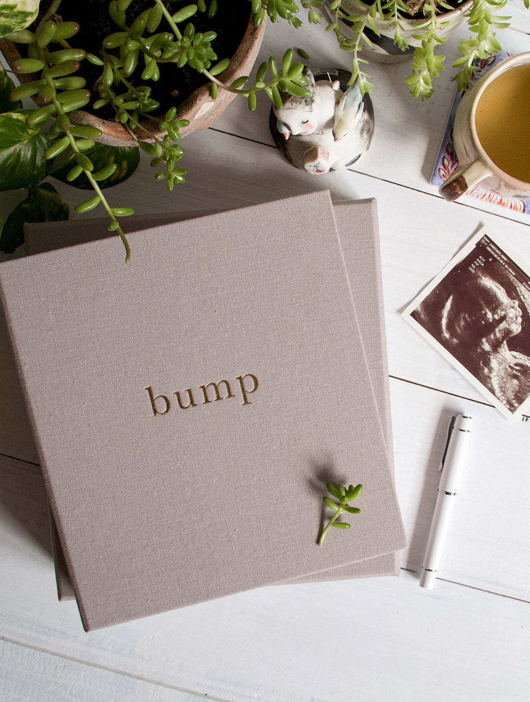 Write To Me - Bump My Pregnancy Story - Light Grey
