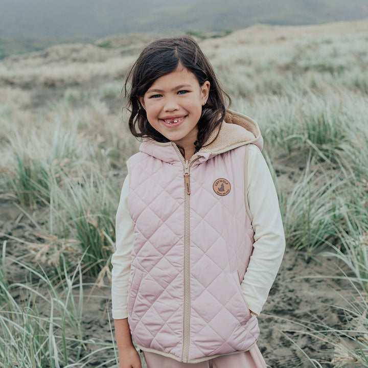 Crywolf Reversible Hooded Yeti Vest - Dusty Pink/Camel