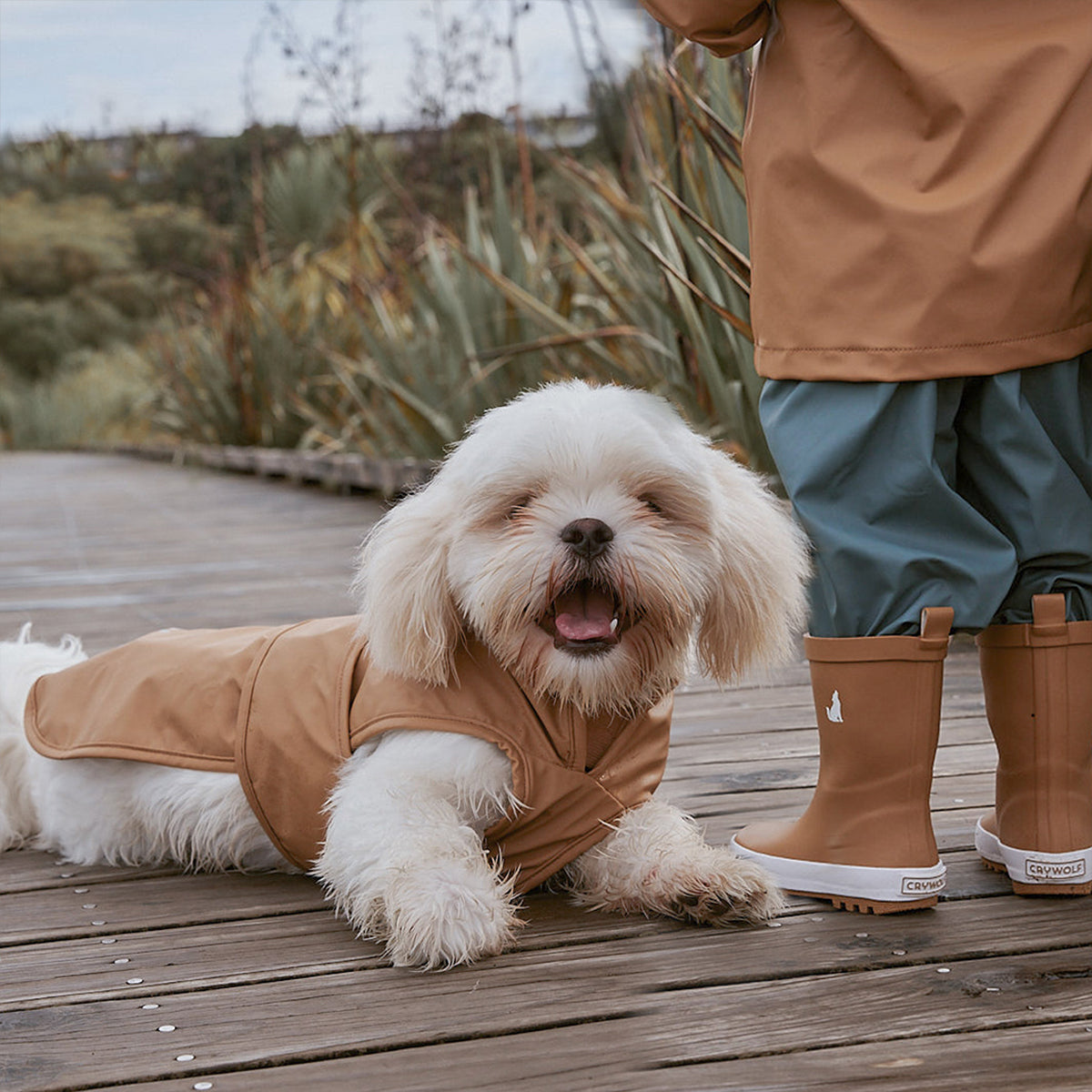 Crywolf Nature Trail Ruff Jacket - Tan