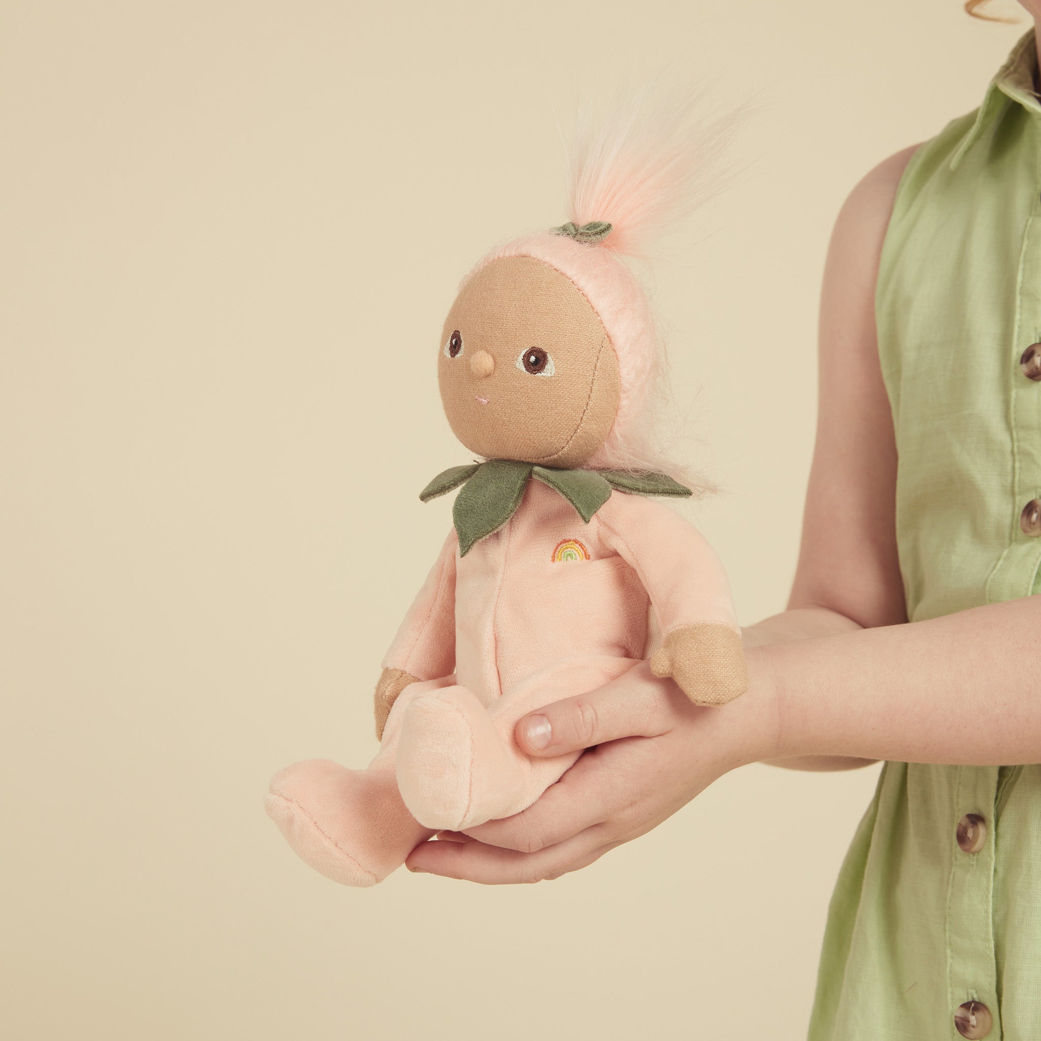 Dinky Dinkum - Peggy Peach