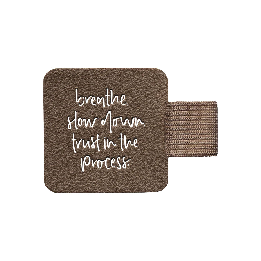 Pen Loop | Mocha