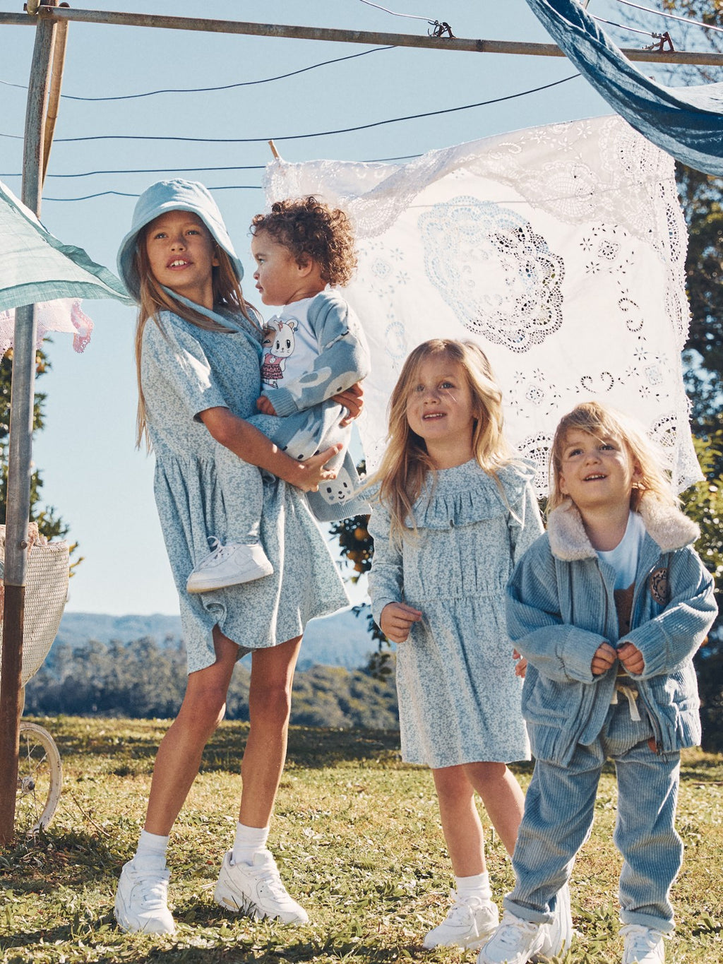 Huxbaby AW22 Drop 1 Floral Bunnies Legging - Frozen