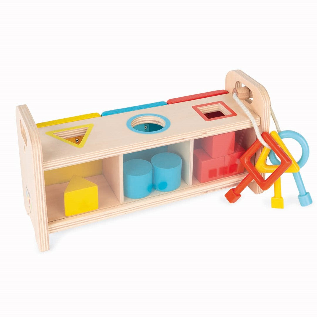 Essentials Shape Box With Keys