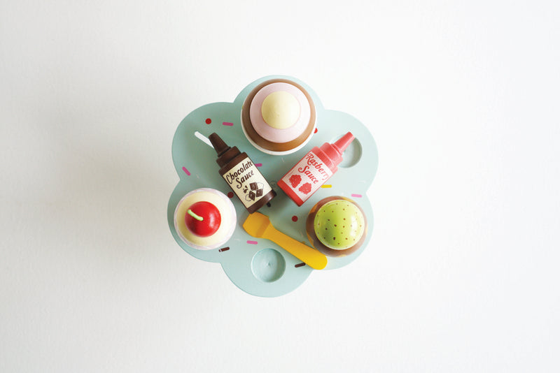 Carlo's Gelato Wooden Ice Cream Set