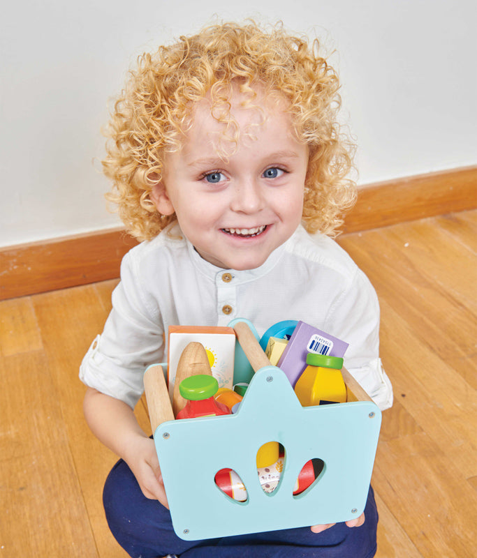 Wooden Groceries and Scanner