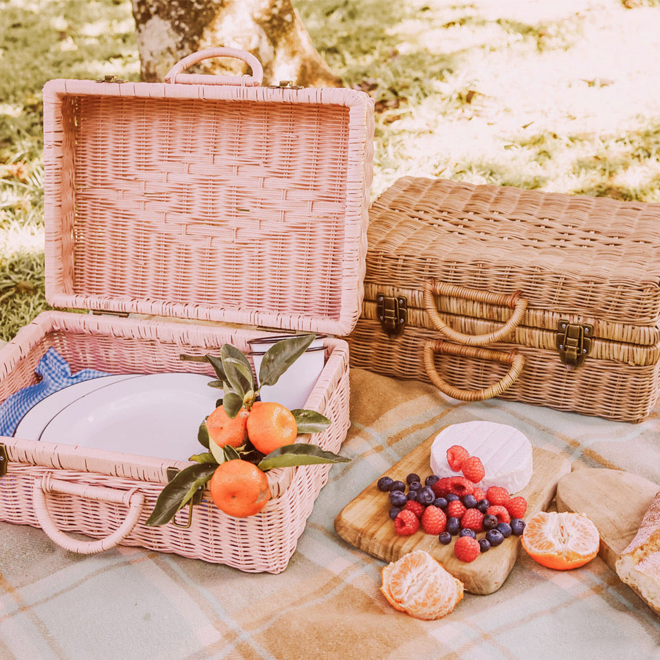 Rattan Toaty Trunk - Rose