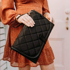Change Clutch - Black Quilt