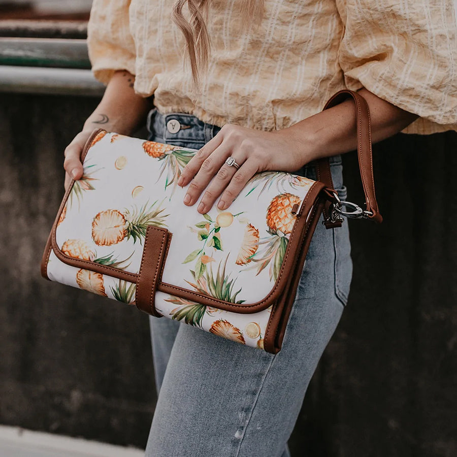 Change Clutch - Pineapple/Tan