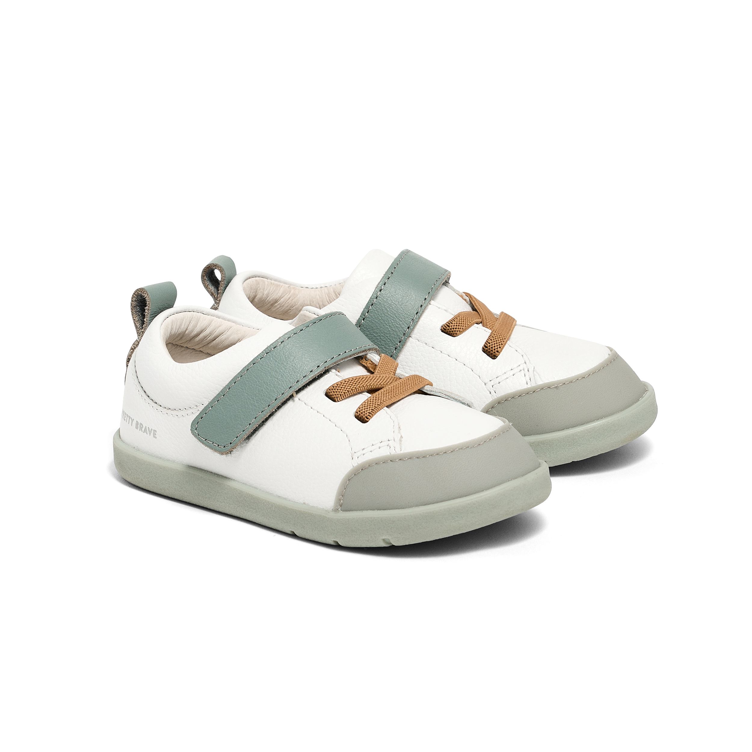 Pretty Brave Boston White/Sage