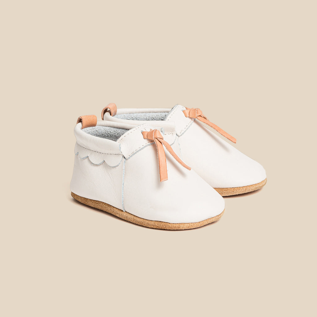 Pretty Brave Leather Baby Moccasin Shoes - Snow