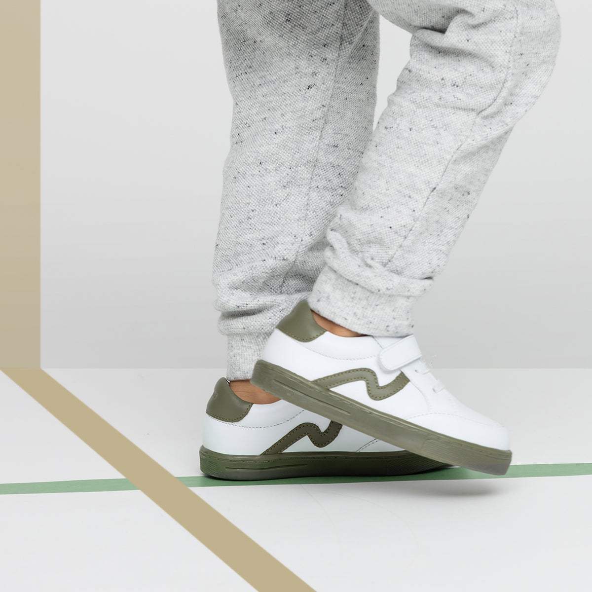 Pretty Brave XO Trainer - White/Khaki