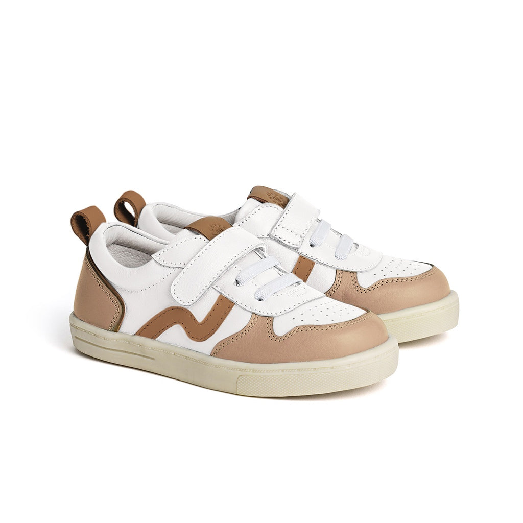 Pretty Brave XO Trainer - White/Tan
