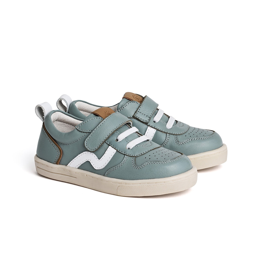 Pretty Brave XO Trainer - Seagrass