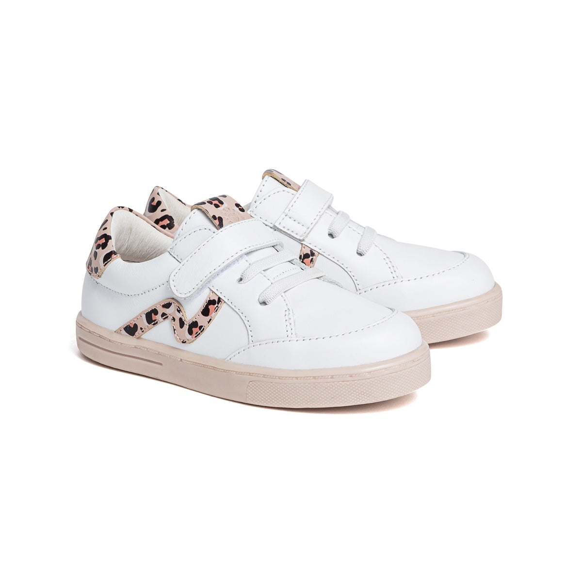 Pretty Brave XO Trainer - White/Blush
