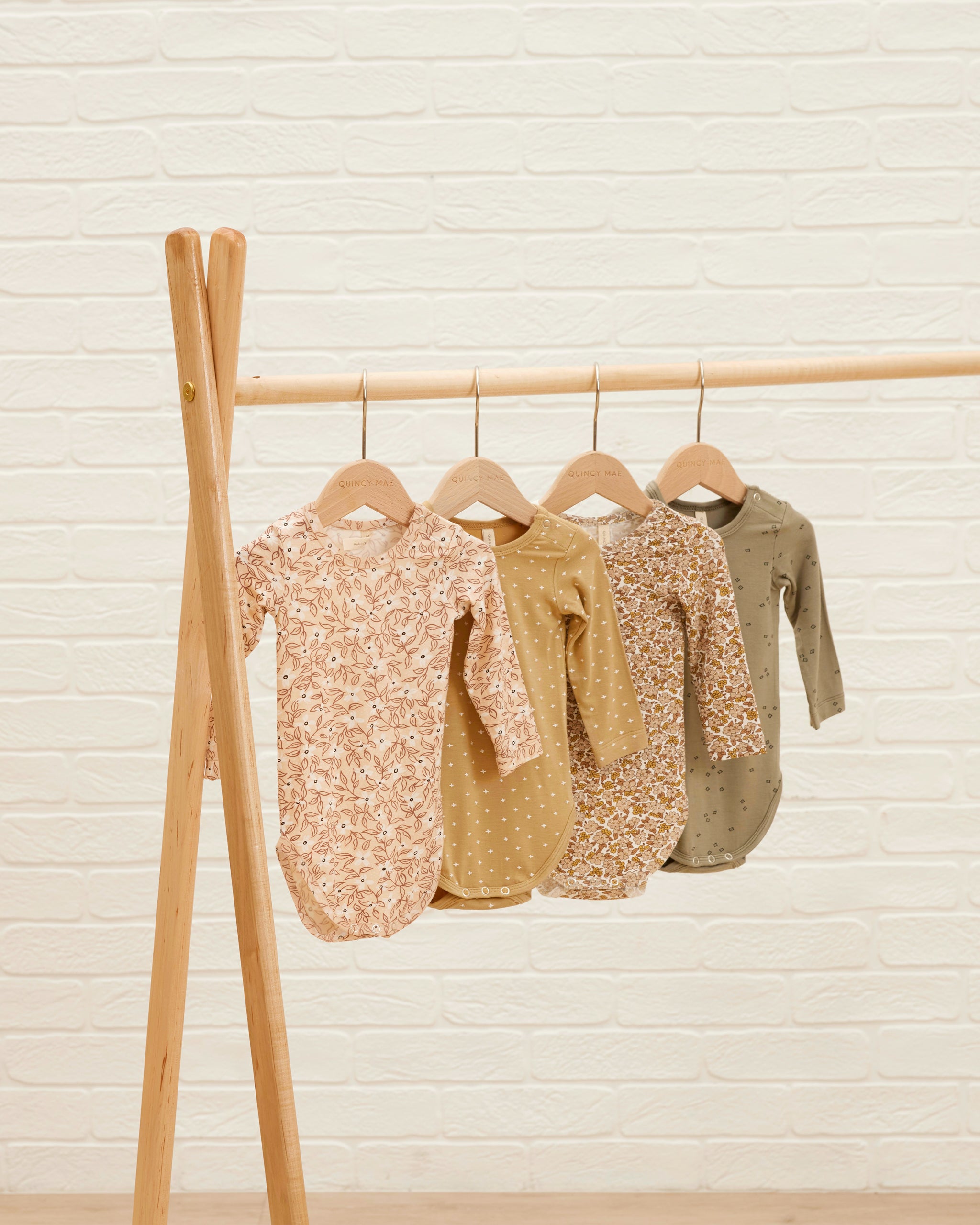 Quincy Mae Bamboo Long Sleeve Bodysuit - Meadow