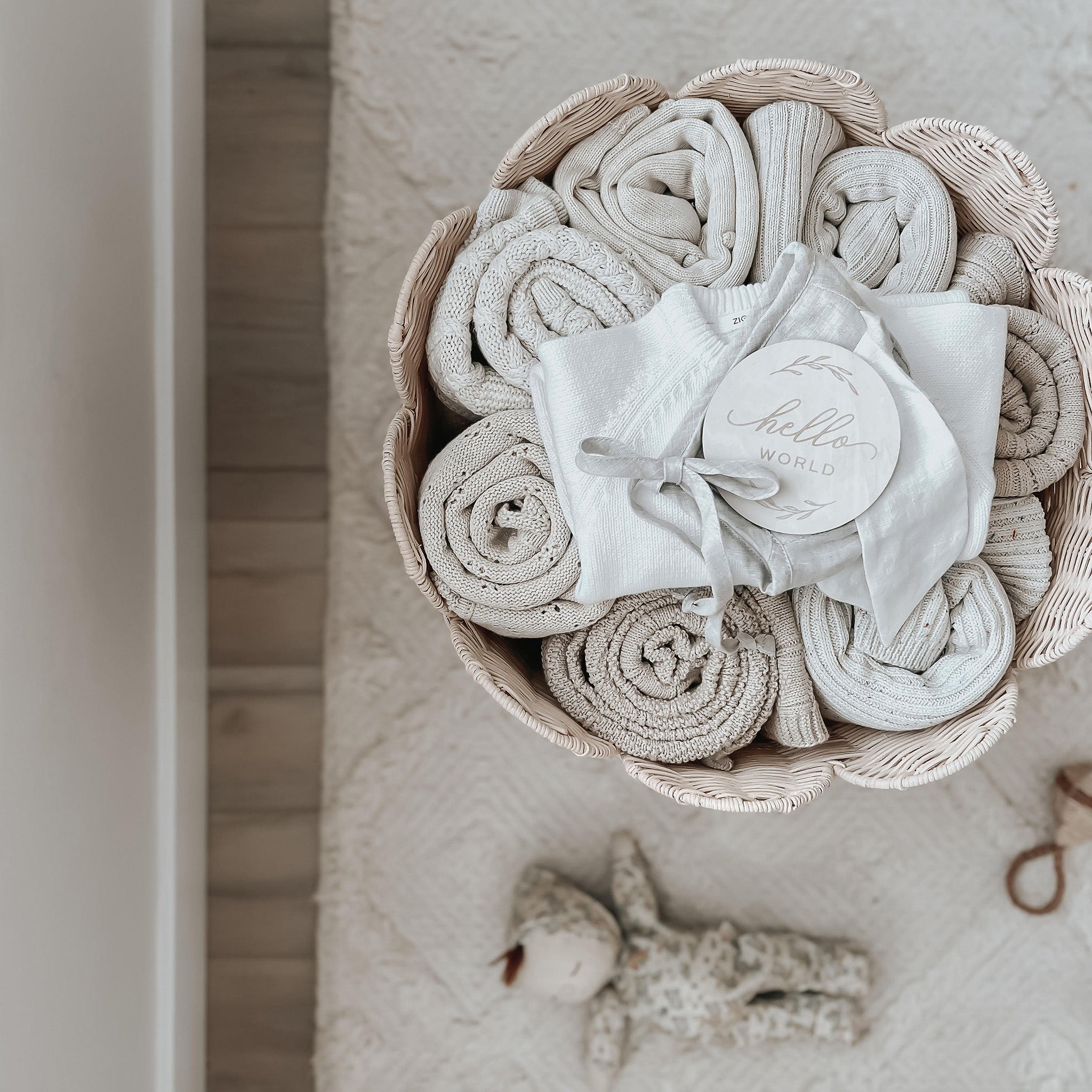 Rattan Tulip Basket - Nude