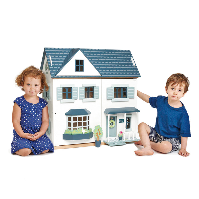 Dovetail Doll House