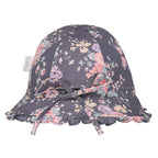 Bell Hat - Pretty Nigella