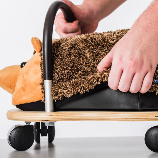 Wheely Bug Plush - Hedgehog