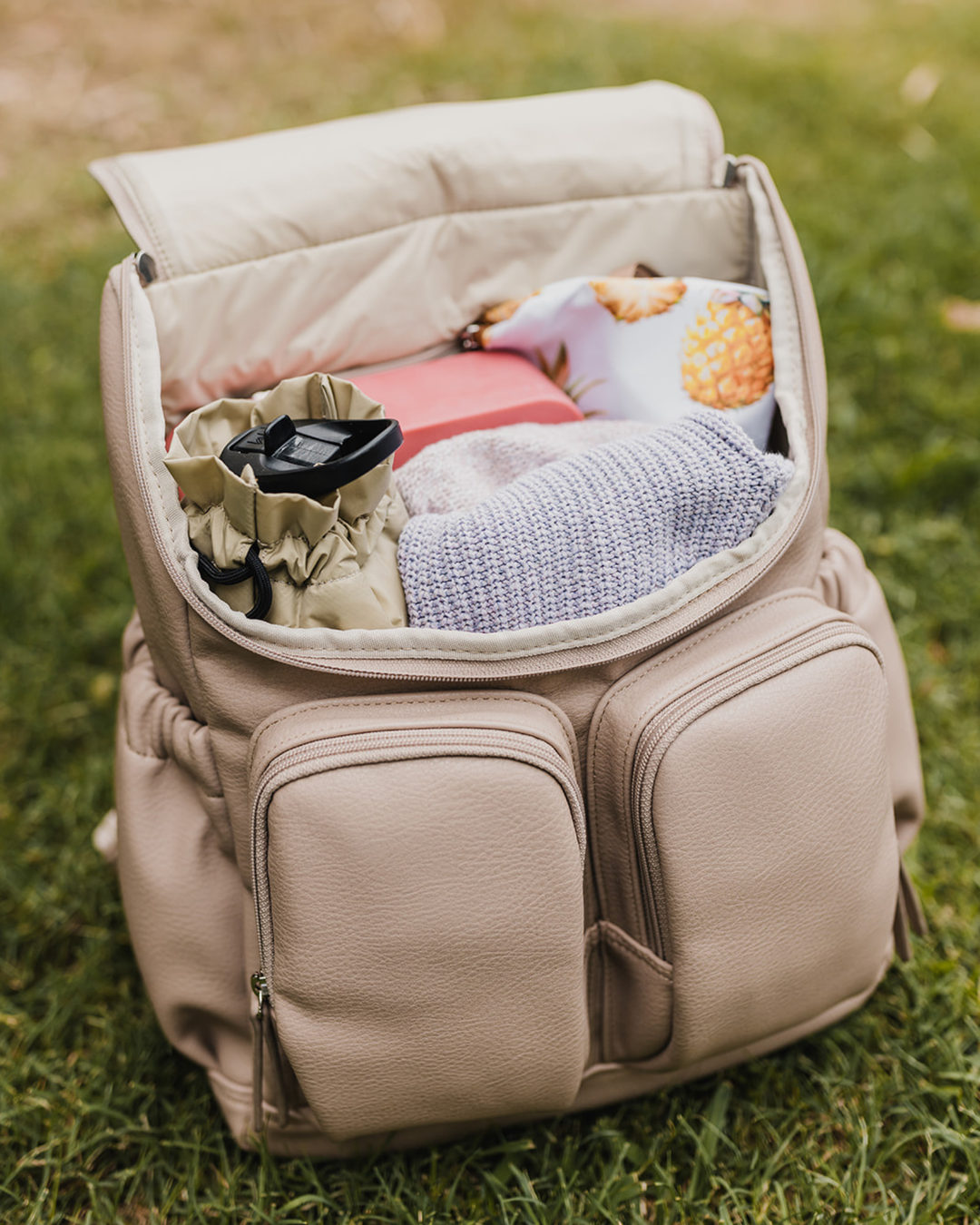 OiOi Nappy Backpack - Oat Dimple