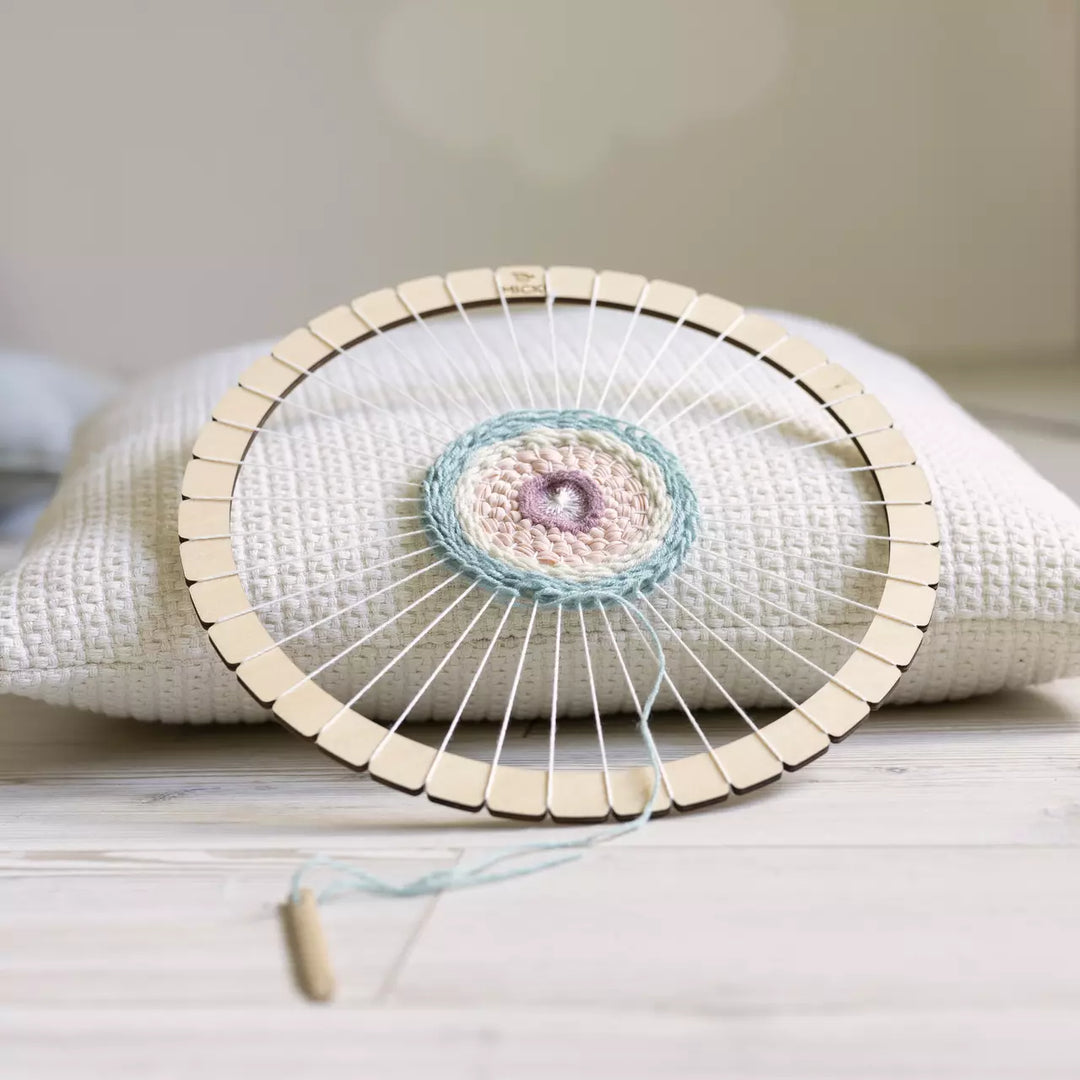Weaving Rocking Frame Wooden Weaving Frame - Round – Daisy and Hen