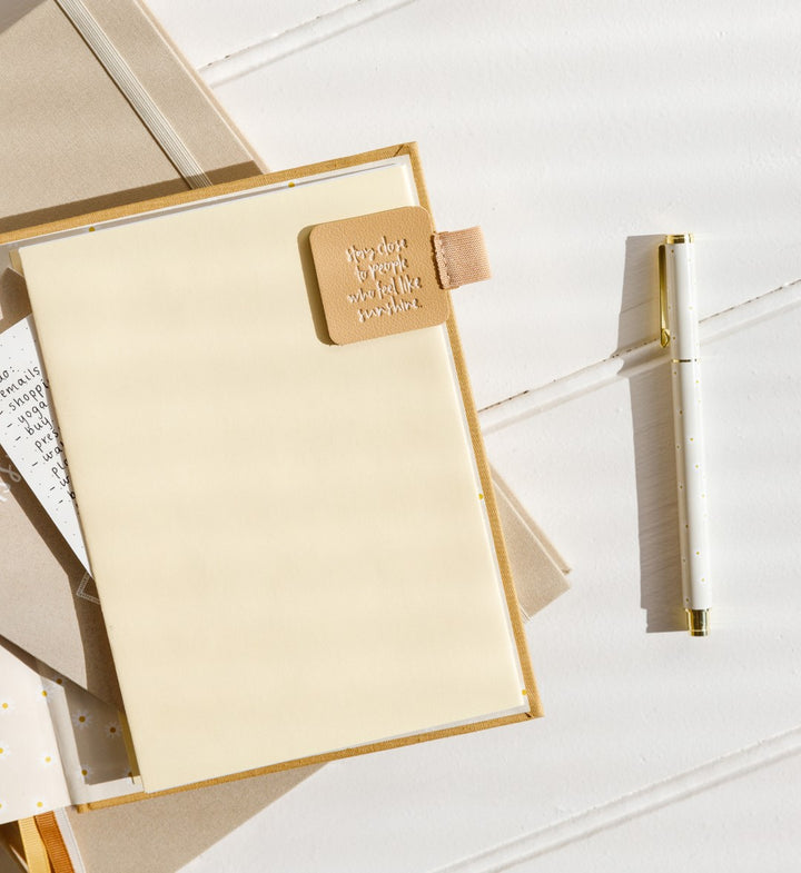 Emma Kate Co. Pen Loop | Nutmeg